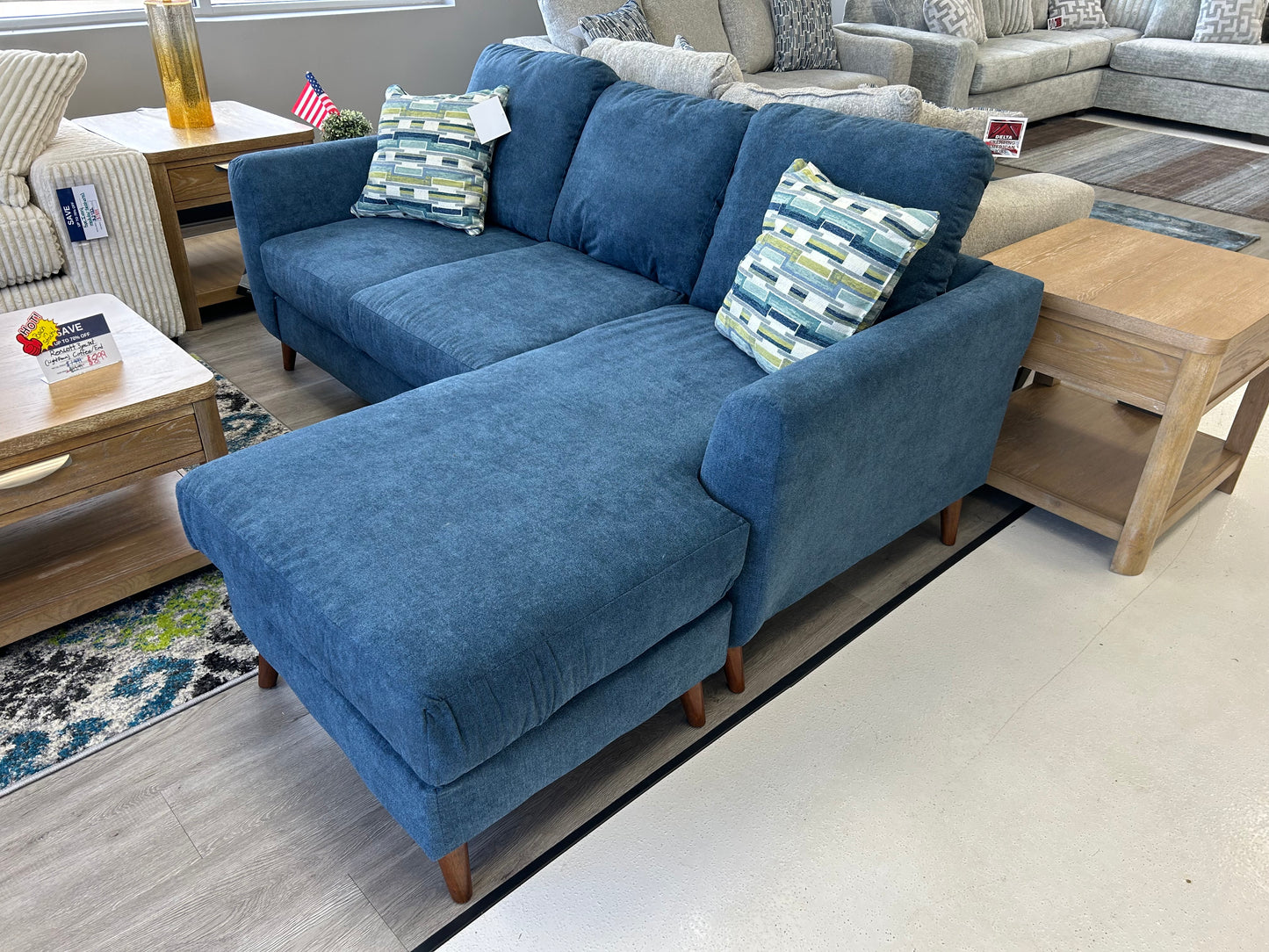 Venus 2PC Chofa w/ Reversible Chaise - Indigo