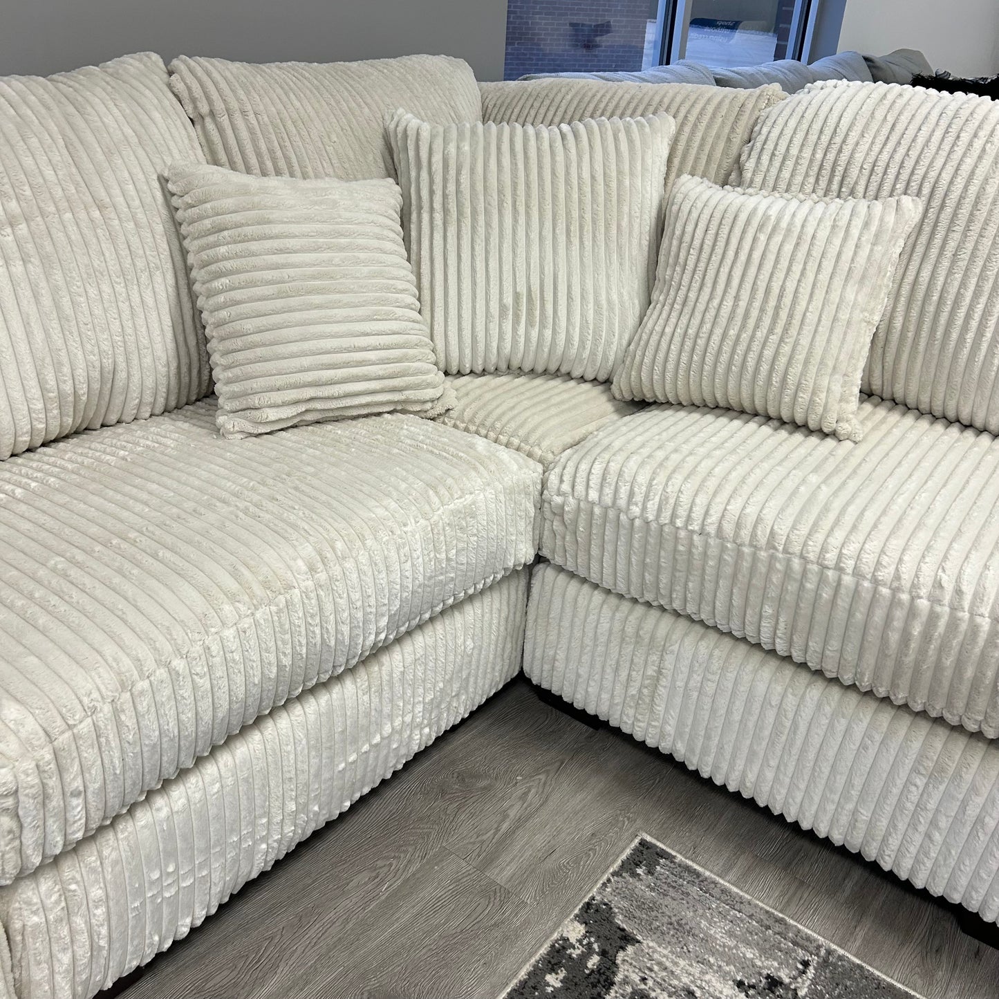 *NEW* 5 PC IVORY Modular Sectiona